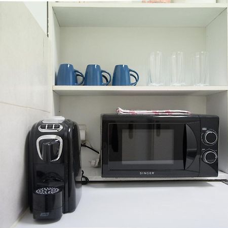 Comfort 2 Minutes From The Metro Athen Exterior foto